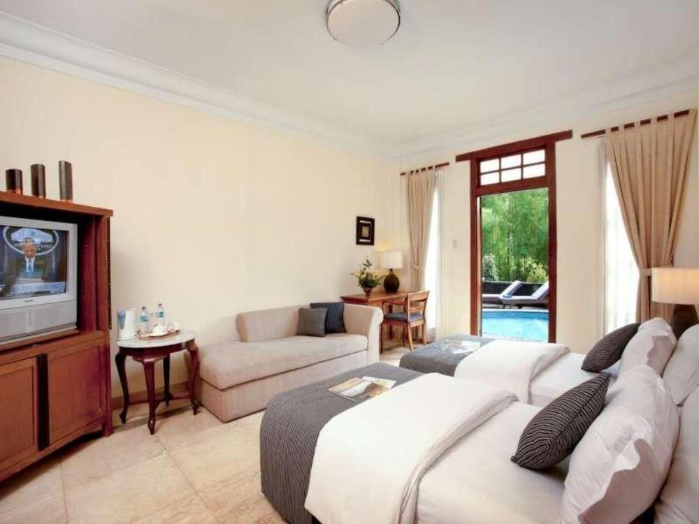 The Cangkringan Jogja & Hotel 5*