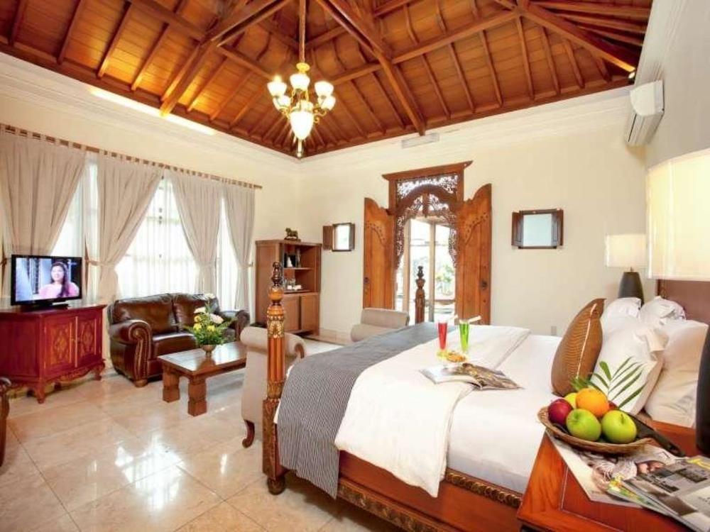 The Cangkringan Jogja & 5* Yogyakarta